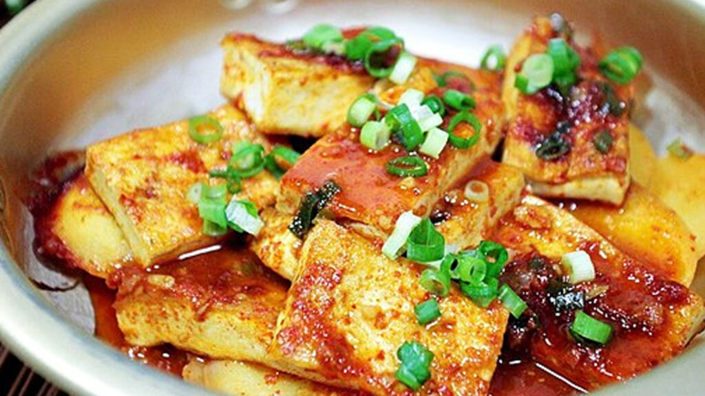 Dubu Jorim (Braised Tofu)