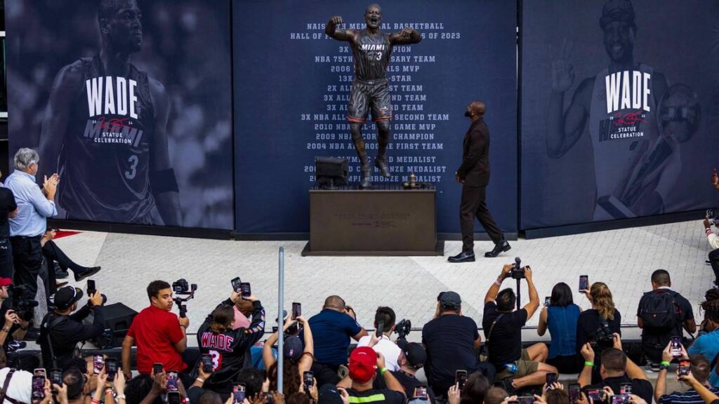 Miami Heat Unveils Dwyane Wade Statue: A Tribute to a Legend